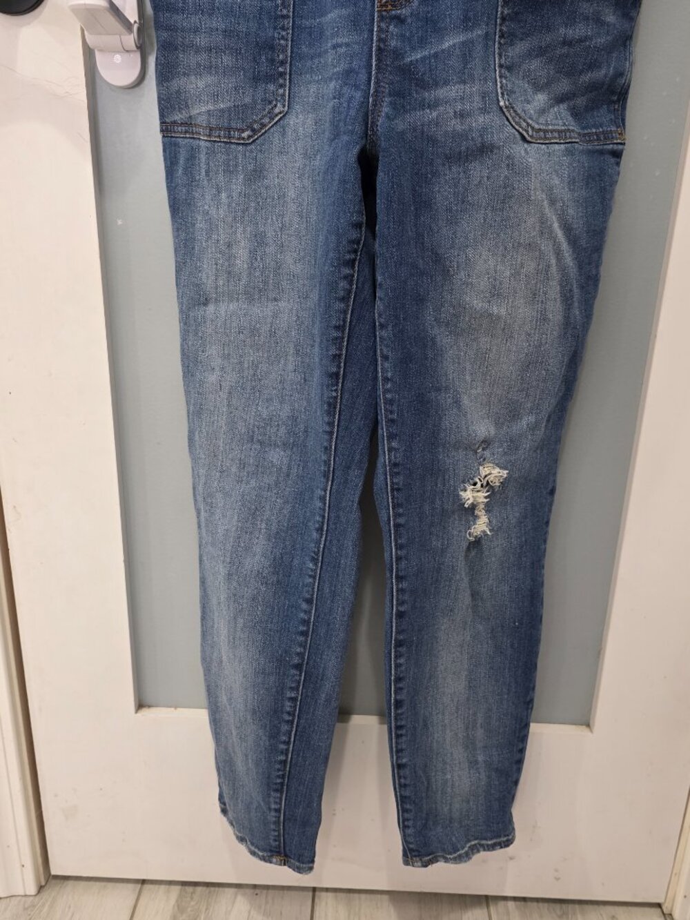 Bullhead Denim Overalls – Size M – Medium Wash Distressed Overall Jumpsuit - Picture 2 of 10